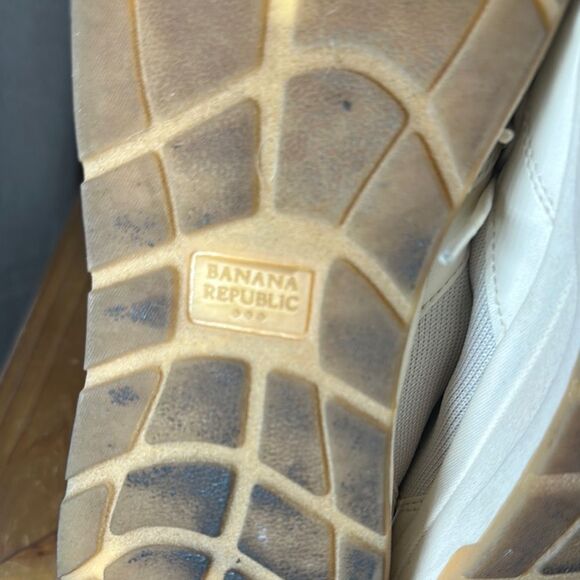 Cream Casual Sneakers - Picture 6 of 7